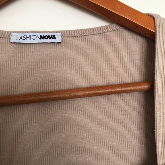 Fashion nova twisted for you top - Picture 4 of 5